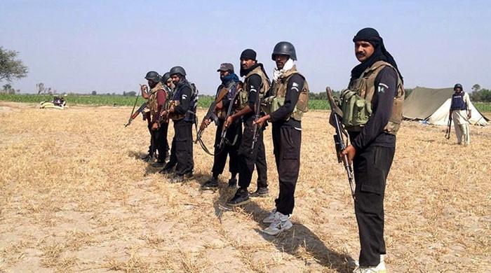 Major Police Operation in Rajanpur: 33 Dacoits Sur