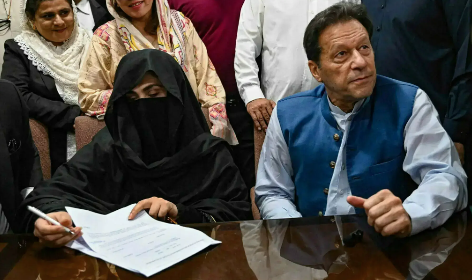 IHC Adjourns Imran Khan, Bushra Bibi Sentence Suspension Hearing to April 6