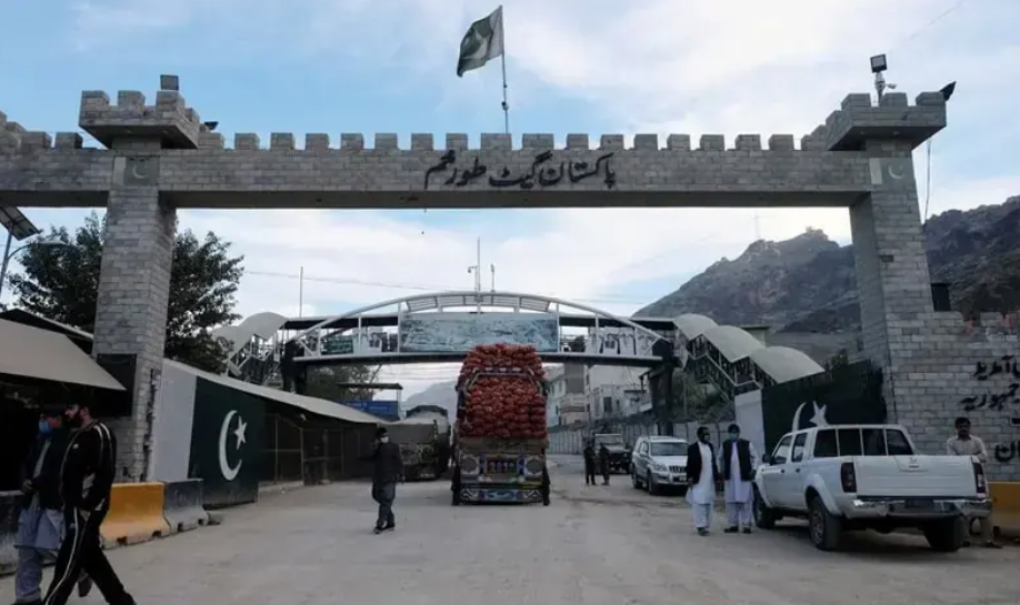 Torkham Border Reopens for Repatriation of Undocumented Afghans