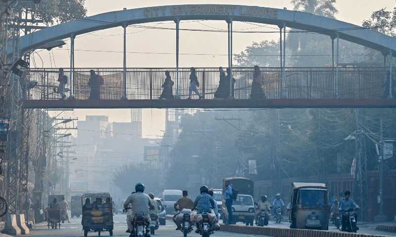 Punjab Declares Smog a “Calamity” as Lahore’